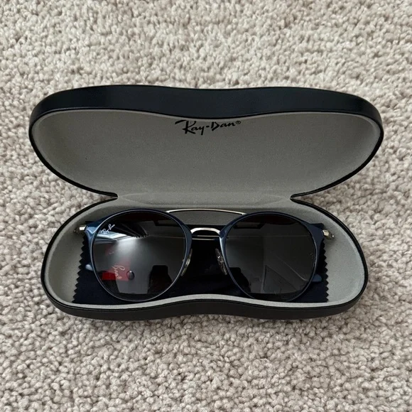 Ray-Ban RB3546 Sunglasses with Case Ray-Ban RB3546 XL (52 - 20) with Brown lenses and Brown  main image 3